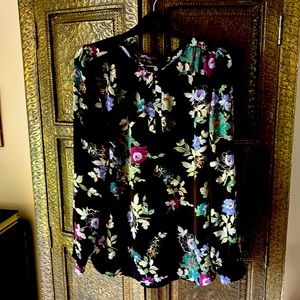 Back floral blouse - wear under suit